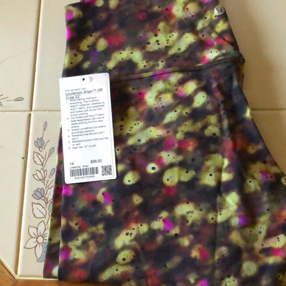 LULULEMON Align HR 23 inch Crop Pants Size 14